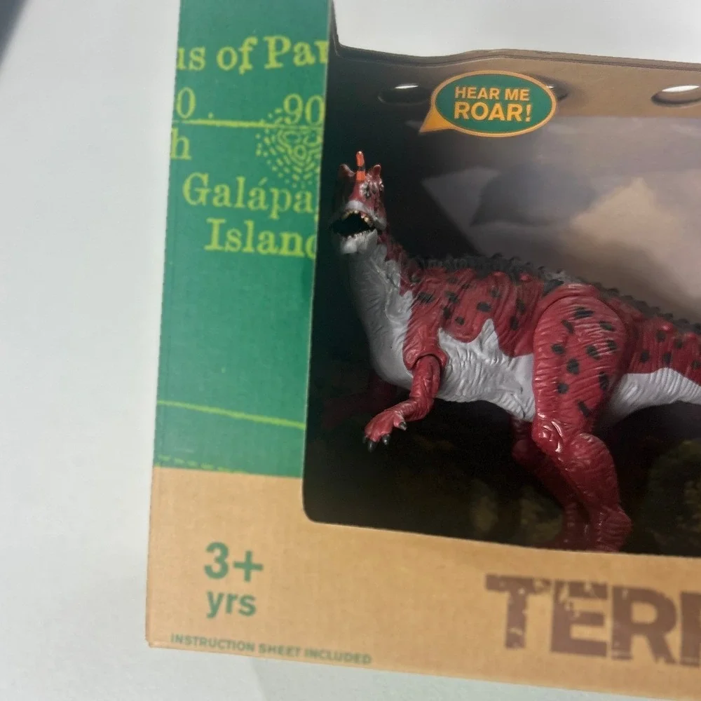 Terra by Battat Ceratosaurus Dinosaur Toy Light and‎ Sound Roaring Figure Red